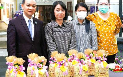 วันที่ 15 กันยายน 2568 ผู้ช่วยศาสตราจารย์ ดร.ดำรงพล อินทร์จันทร์  คณบดีคณะโบราณคดี และคณะผู้บริหาร เข้าร่วมงาน วันศิลป์ พีระศรี ประจำปี 2568 ณ ลานอาจารย์ศิลป์ พีระศรี มหาวิทยาลัยศิลปากร วังท่าพระ