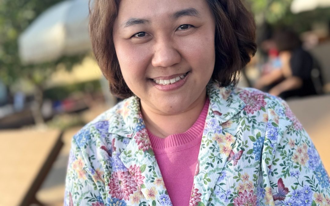 อาจารย์ ภัสขนิษฐ์ ดลชัยธนพัฒน์