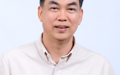 รองศาสตราจารย์ ดร.เอกรินทร์ พึ่งประชา